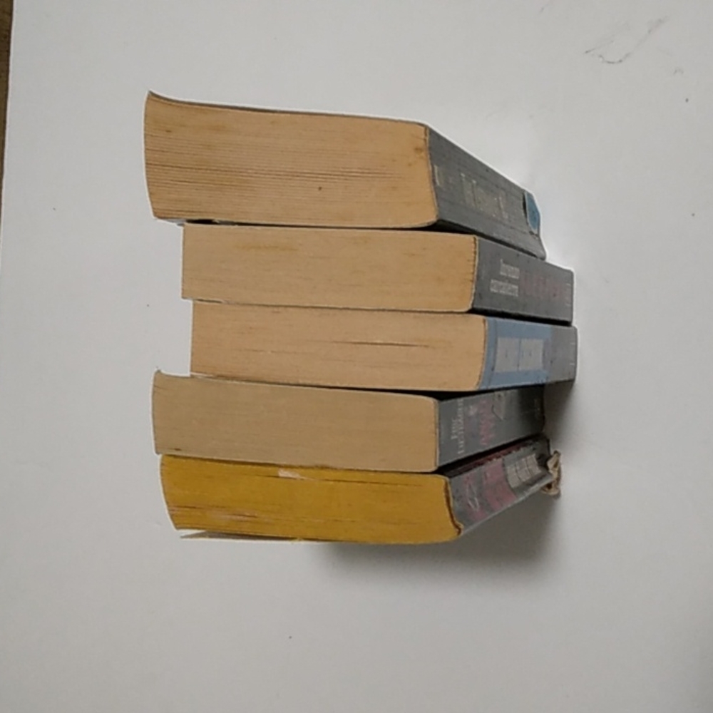 Bundle books. - Picture 7 of 7